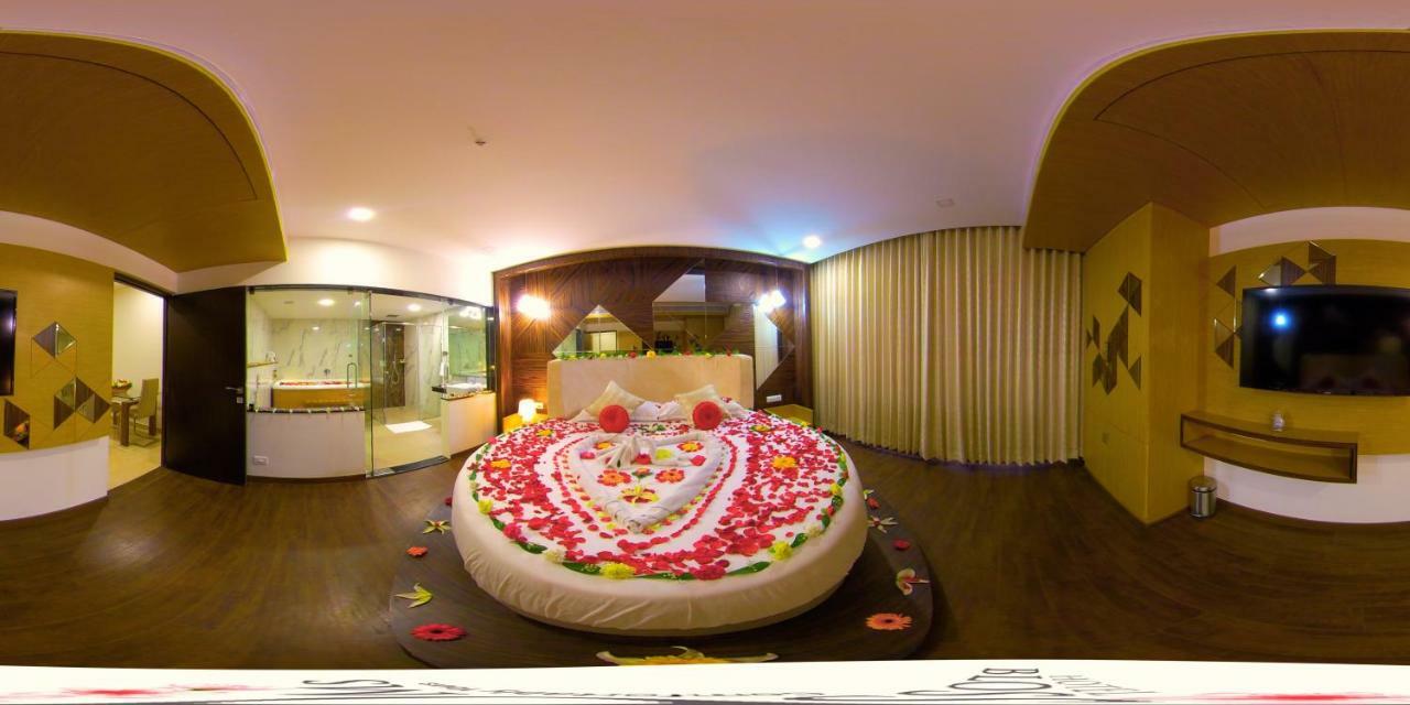 Hotel Blossoms Tiruchirappalli Eksteriør bilde